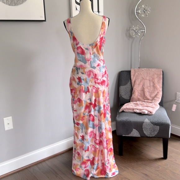Abercrombie & Fitch Cowl Neck Draped Maxi Dress - Picture 6 of 12